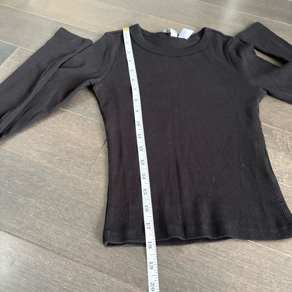 NEW WITH TAG H&M Black Ribbed Long Sleeve Basic Collection Shirt Size XXS - Picture 5 of 5